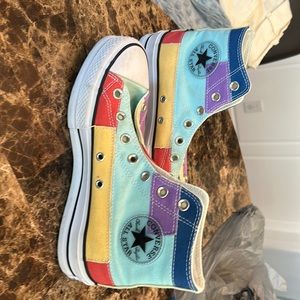 7015 Women’s height top converse size 8